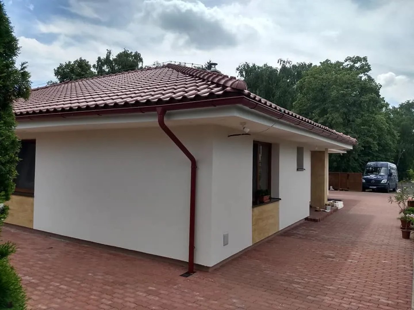 Komplexné Poskytované Služby 1